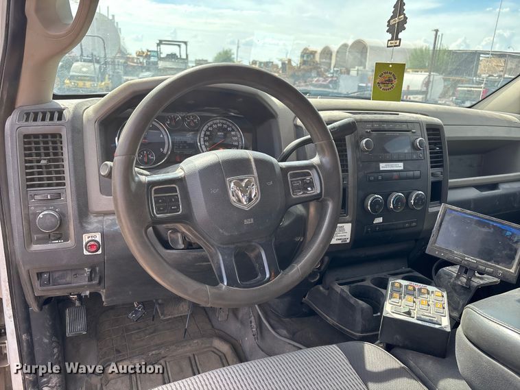 image for item EL2605 2012 Dodge Ram 5500 utility / service truck