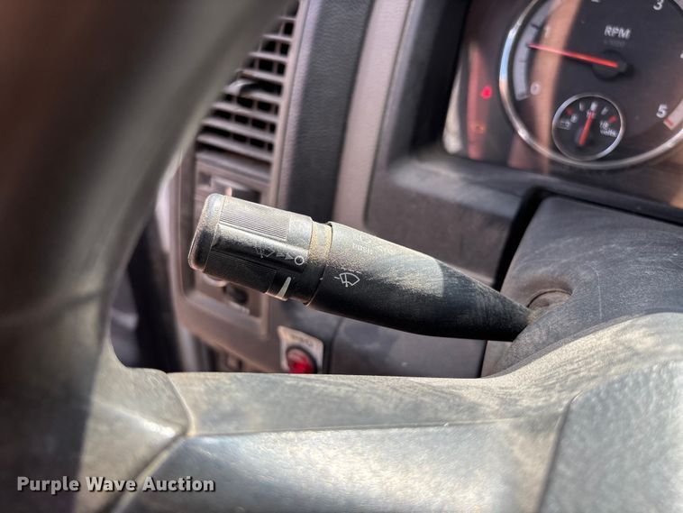 image for item EL2605 2012 Dodge Ram 5500 utility / service truck