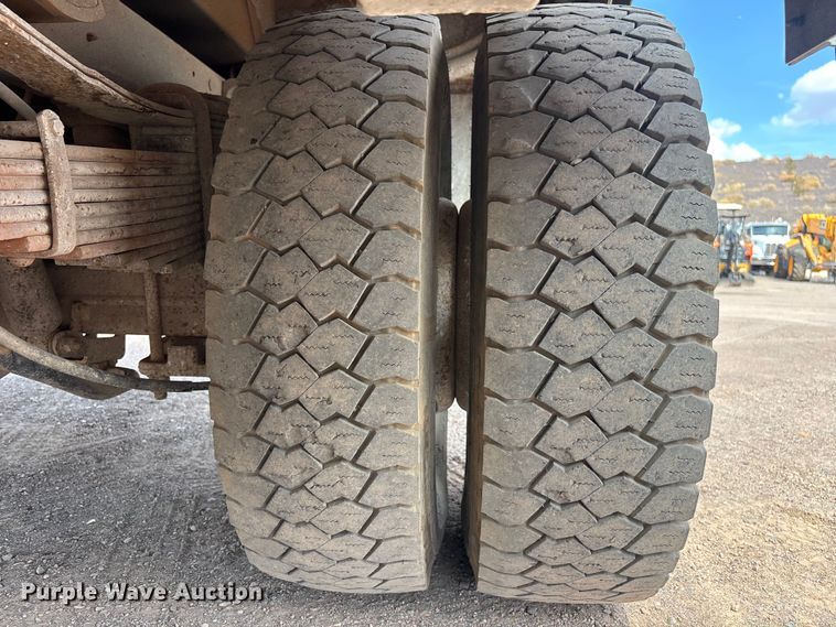 image for item EL2605 2012 Dodge Ram 5500 utility / service truck