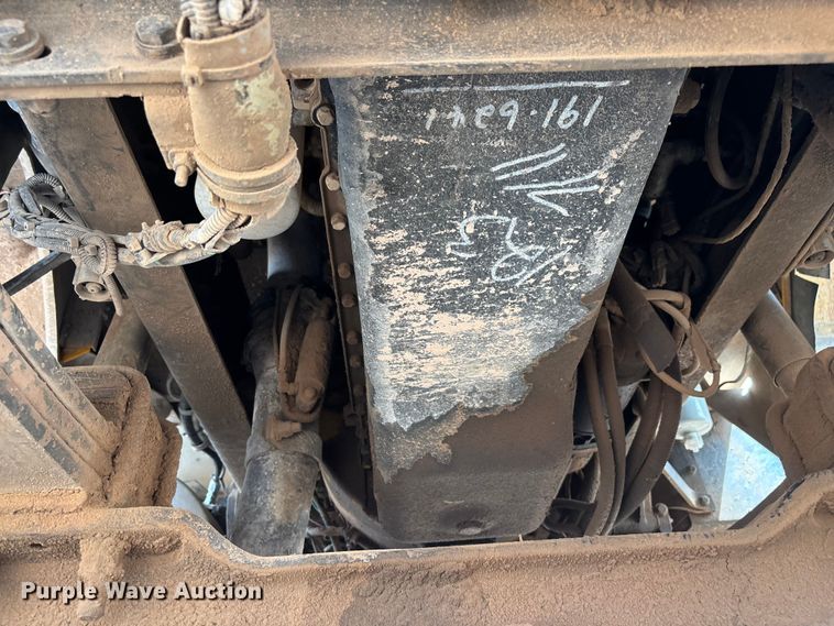 image for item EL2606 2007 Kenworth T300 fuel / lube truck