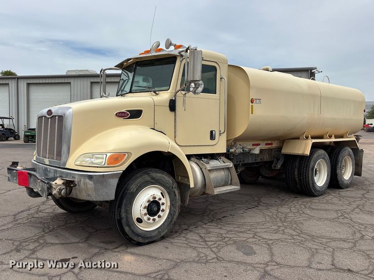 2007 Peterbilt 335 water truck