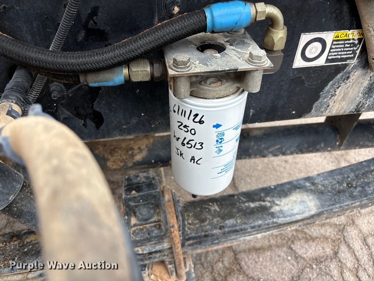 image for item EL2609 2007 Peterbilt 335 water truck
