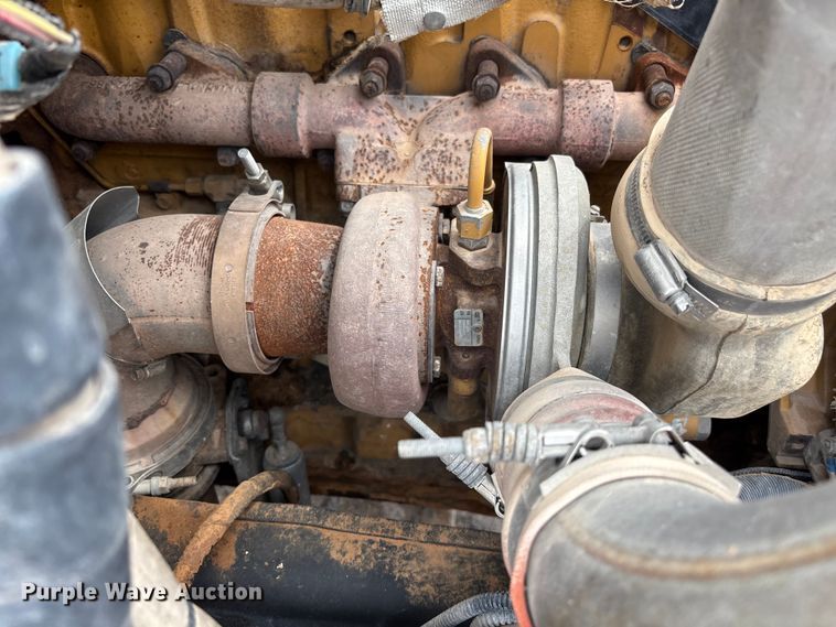image for item EL2609 2007 Peterbilt 335 water truck