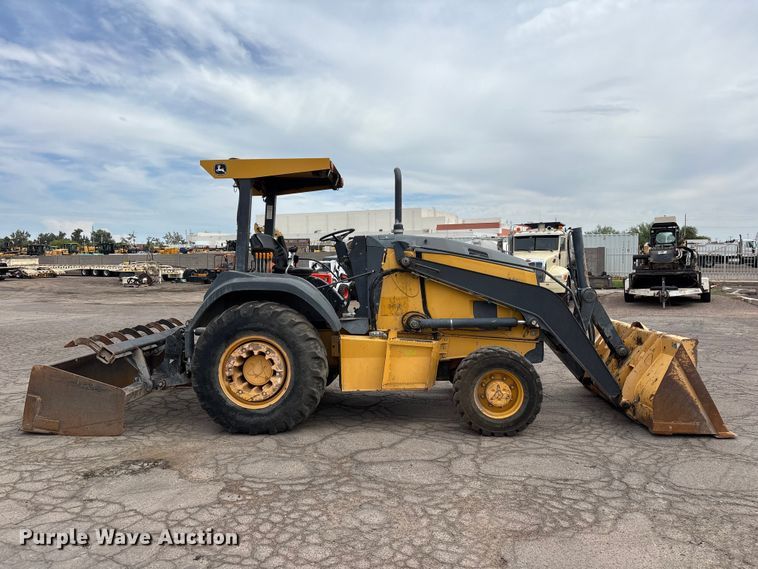 image for item EL2612 2016 John Deere 210LEP landscape tractor