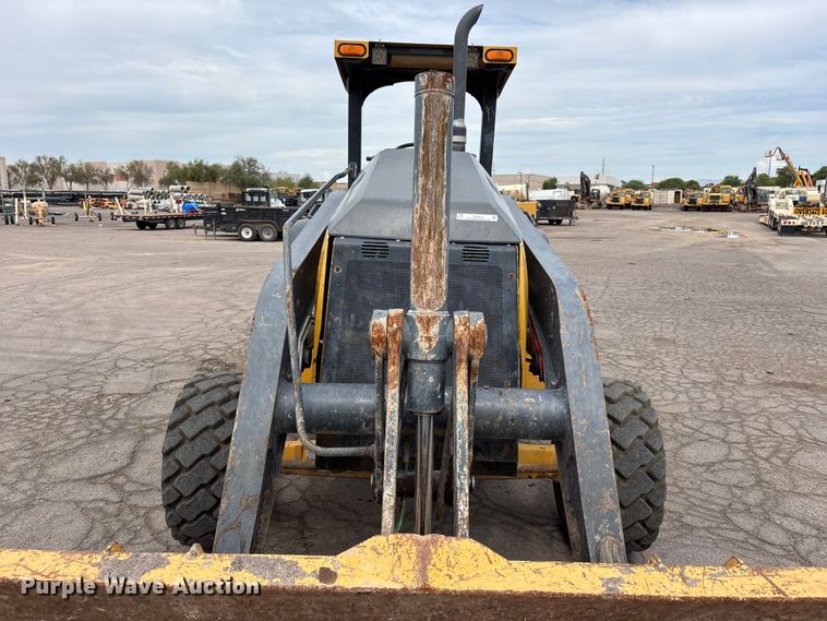 image for item EL2612 2016 John Deere 210LEP landscape tractor