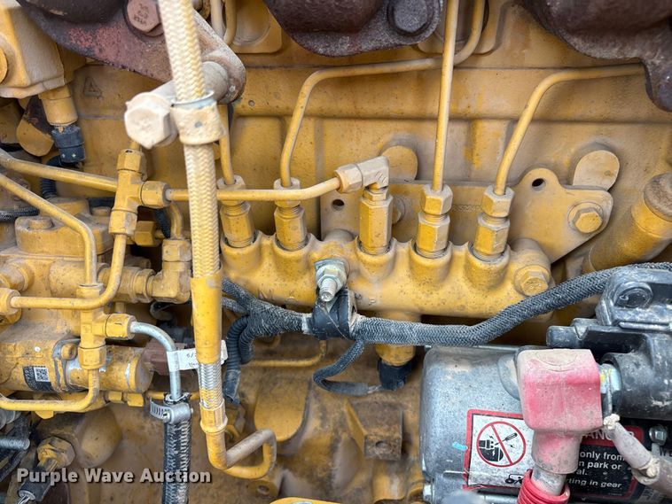 image for item EL2612 2016 John Deere 210LEP landscape tractor