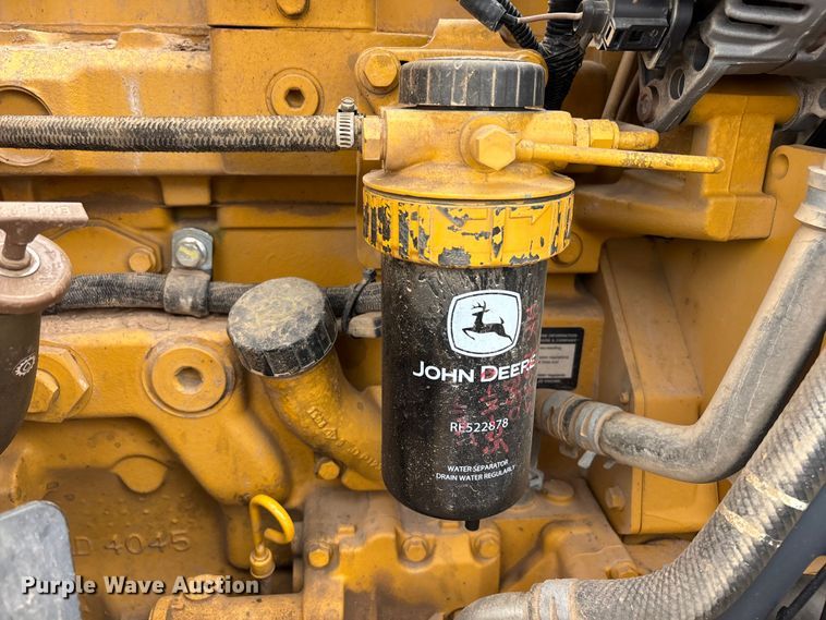 image for item EL2612 2016 John Deere 210LEP landscape tractor