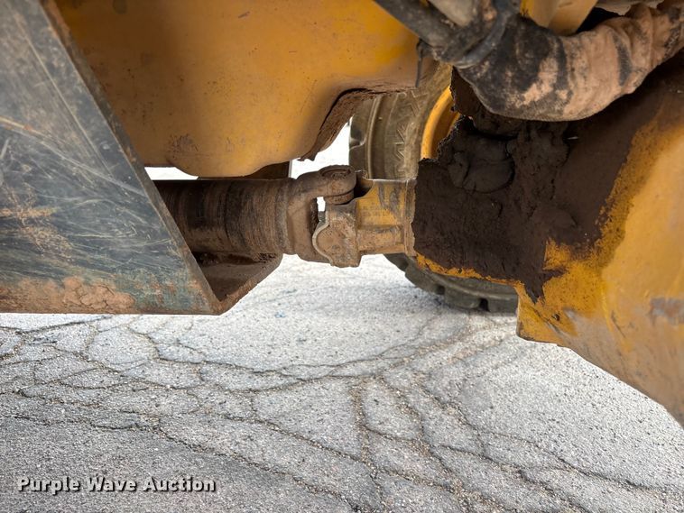 image for item EL2612 2016 John Deere 210LEP landscape tractor