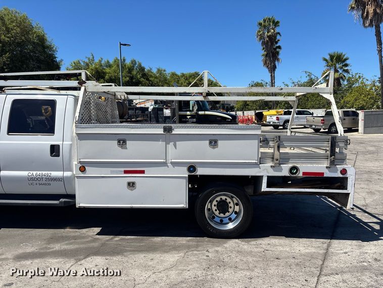 image for item EL2620 2015 Ford F550 Super Duty Crew Cab utility / service truck
