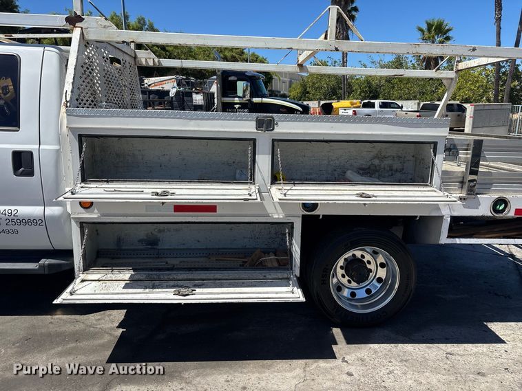 image for item EL2620 2015 Ford F550 Super Duty Crew Cab utility / service truck