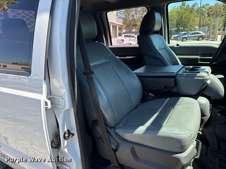 image for item EL2620 2015 Ford F550 Super Duty Crew Cab utility / service truck