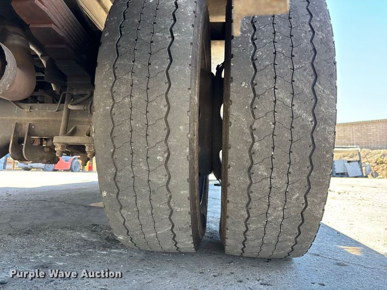 image for item EL2620 2015 Ford F550 Super Duty Crew Cab utility / service truck