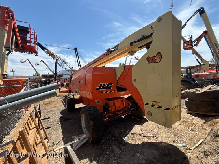 image for item EL2621 2021 JLG H800AJ boom lift