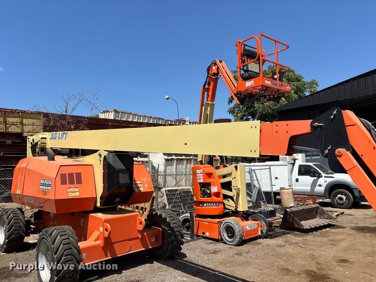 image for item EL2621 2021 JLG H800AJ boom lift