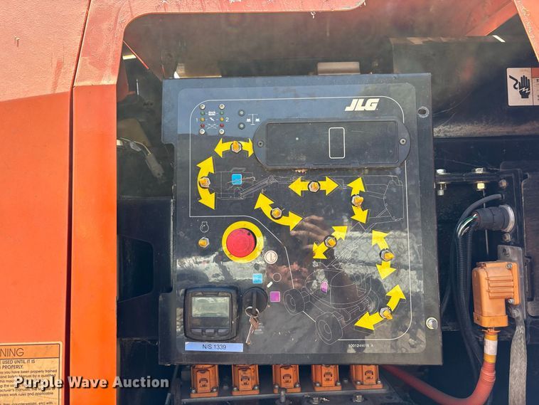 image for item EL2621 2021 JLG H800AJ boom lift