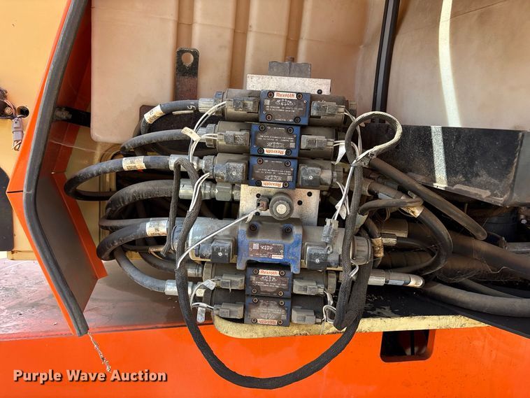 image for item EL2621 2021 JLG H800AJ boom lift