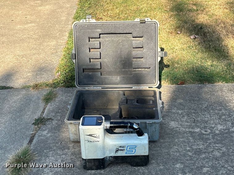 image for item EO4498 DigiTrak Falcon F5 locator