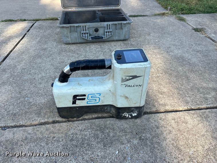 image for item EO4498 DigiTrak Falcon F5 locator