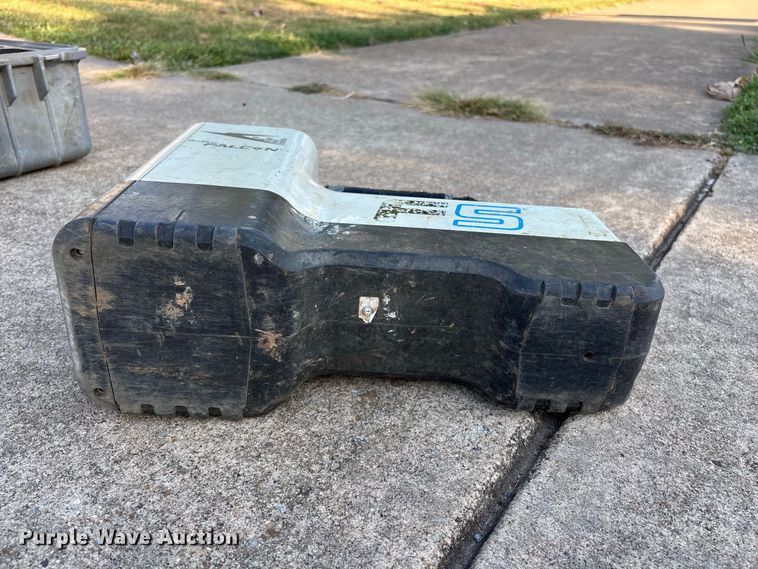 image for item EO4498 DigiTrak Falcon F5 locator