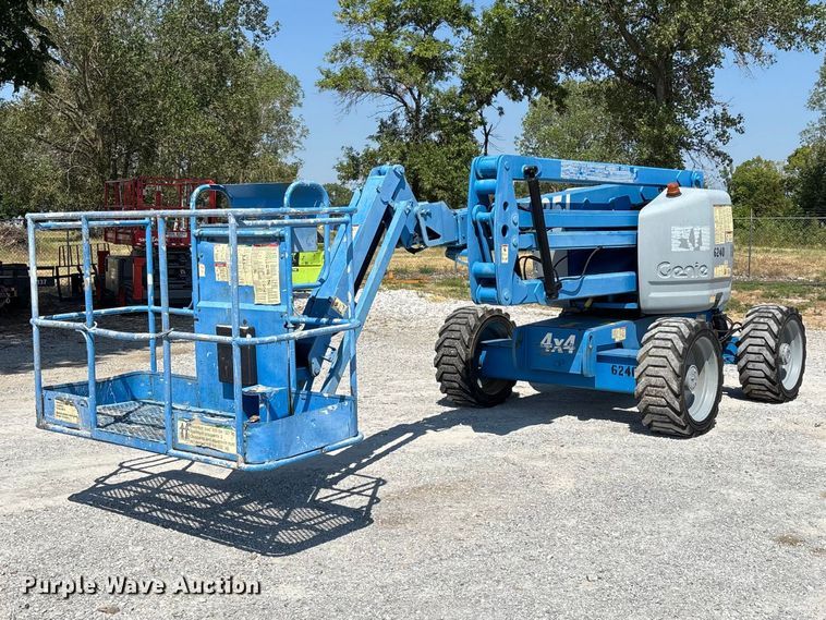 image for item EO4499 2011 Genie Z-45/25J boom lift