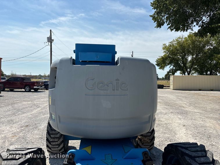 image for item EO4499 2011 Genie Z-45/25J boom lift