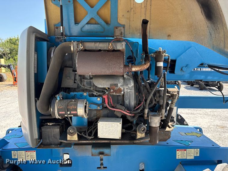 image for item EO4499 2011 Genie Z-45/25J boom lift