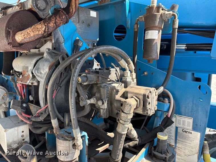 image for item EO4499 2011 Genie Z-45/25J boom lift