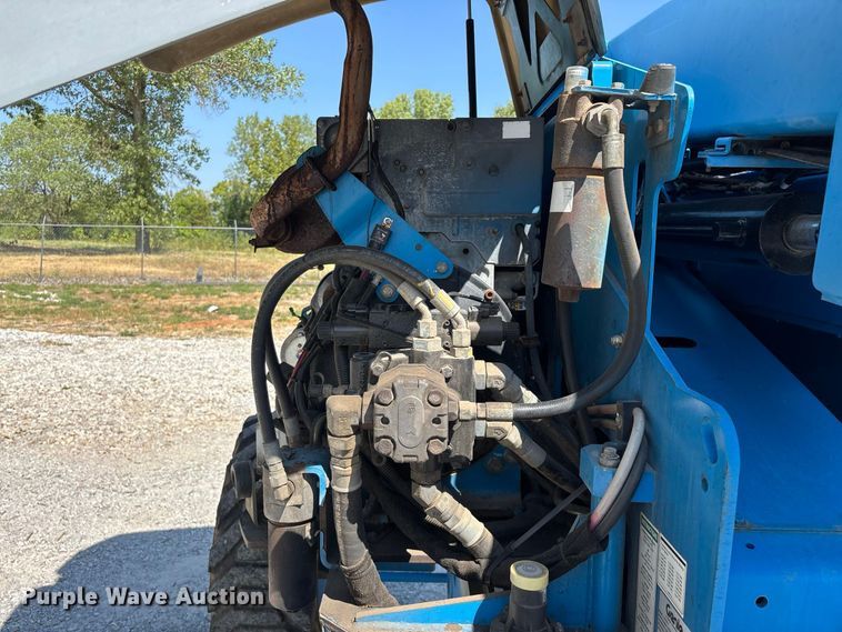 image for item EO4499 2011 Genie Z-45/25J boom lift