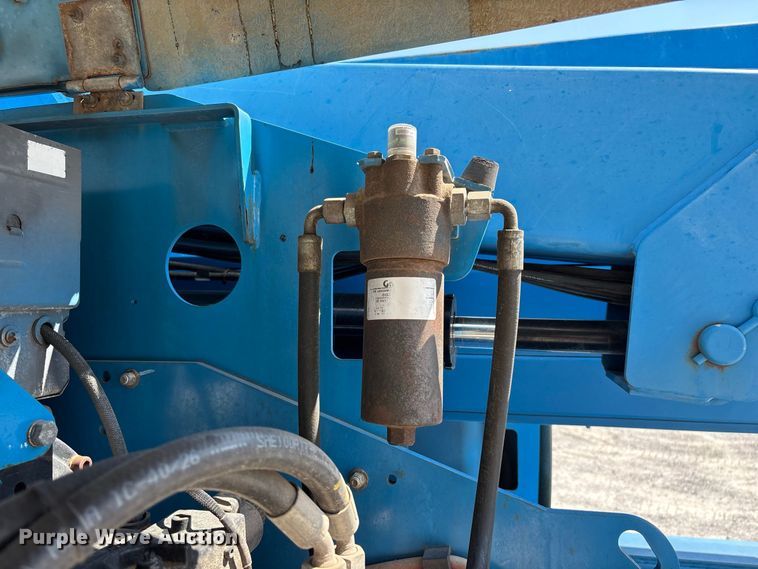 image for item EO4499 2011 Genie Z-45/25J boom lift