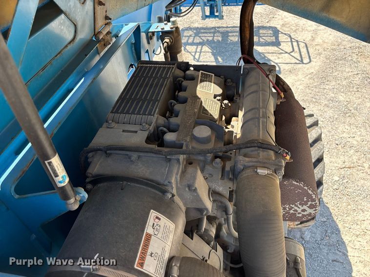 image for item EO4499 2011 Genie Z-45/25J boom lift