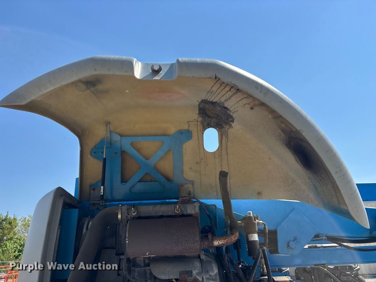 image for item EO4499 2011 Genie Z-45/25J boom lift