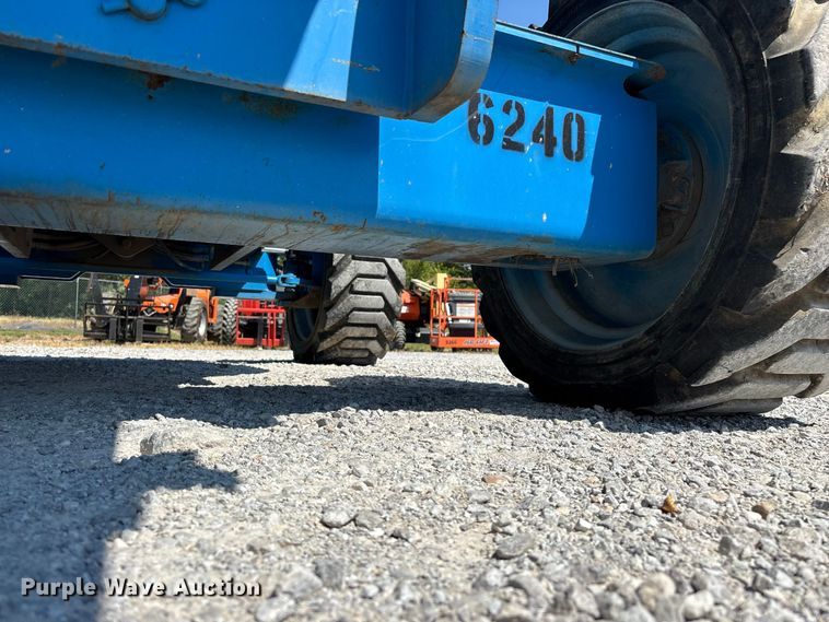 image for item EO4499 2011 Genie Z-45/25J boom lift