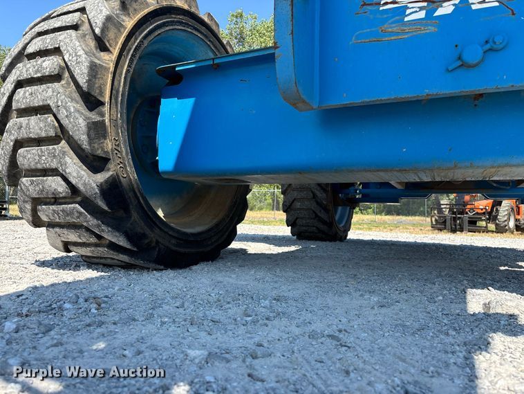 image for item EO4499 2011 Genie Z-45/25J boom lift