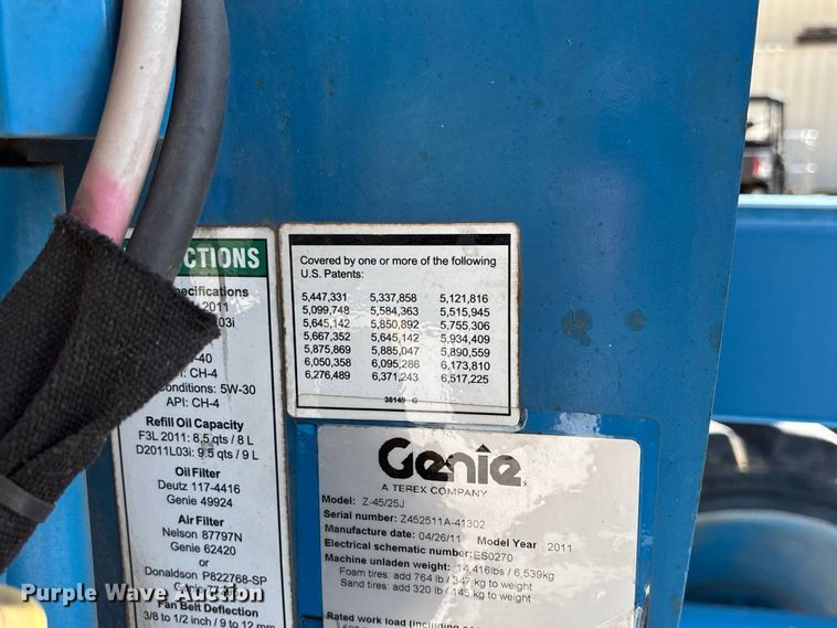 image for item EO4499 2011 Genie Z-45/25J boom lift