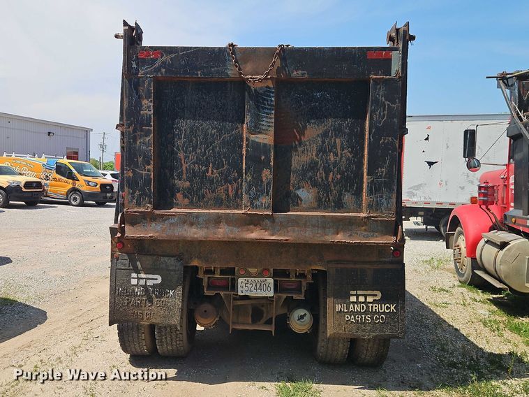 image for item EO7357 1974 Ford L9000 dump truck