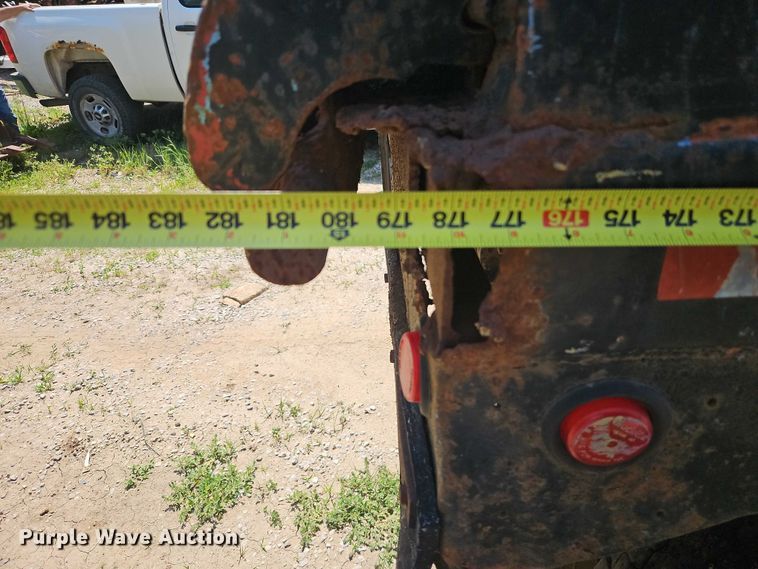 image for item EO7357 1974 Ford L9000 dump truck