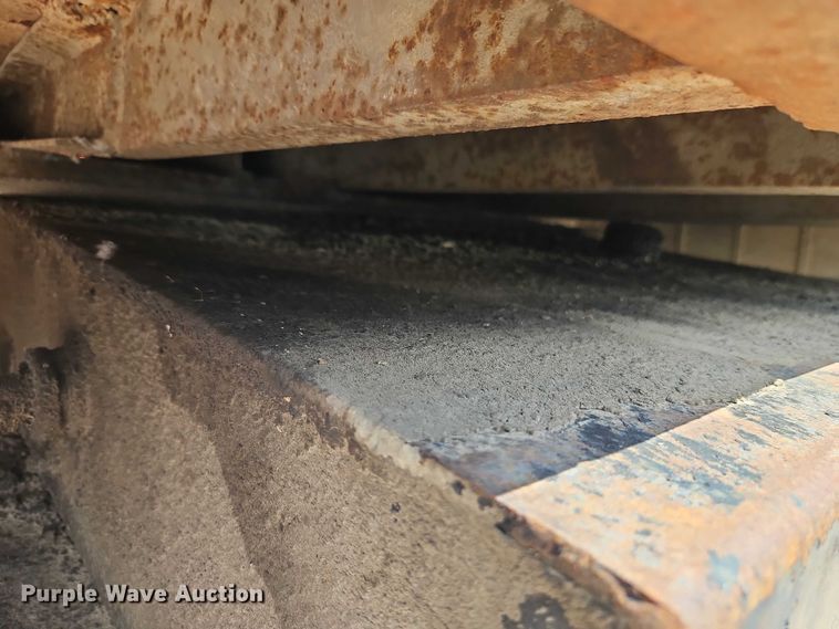 image for item EO7357 1974 Ford L9000 dump truck