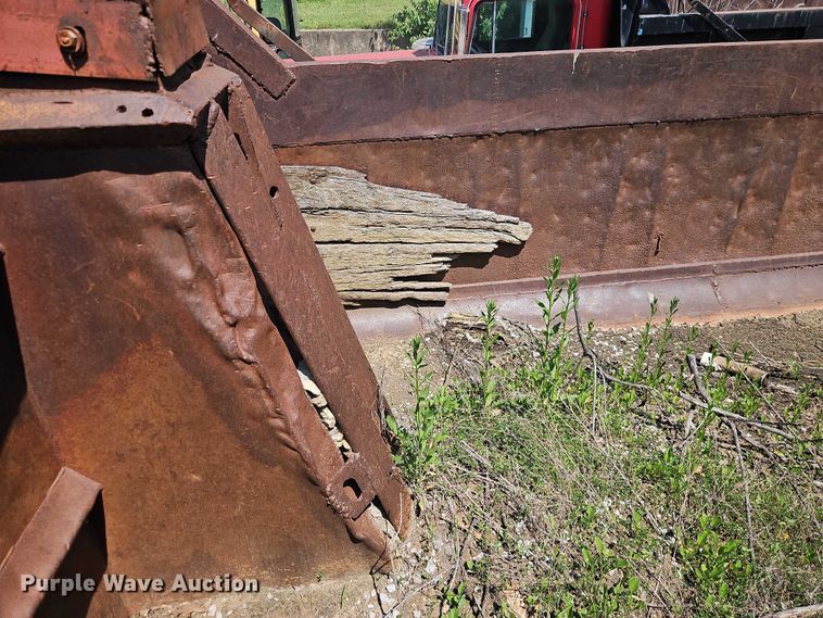 image for item EO7357 1974 Ford L9000 dump truck
