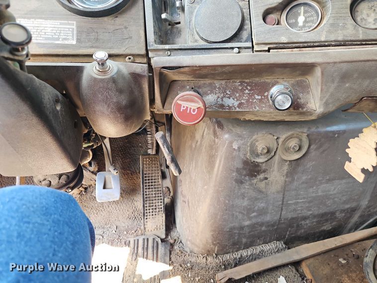 image for item EO7357 1974 Ford L9000 dump truck
