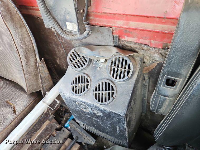 image for item EO7357 1974 Ford L9000 dump truck