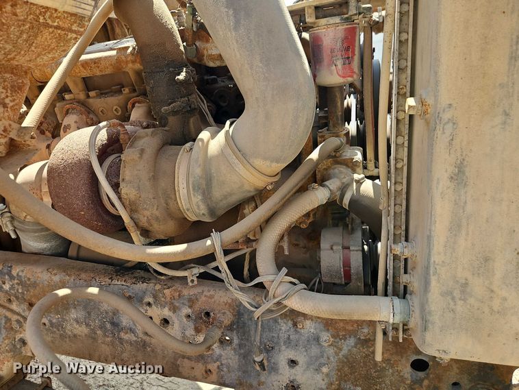 image for item EO7357 1974 Ford L9000 dump truck