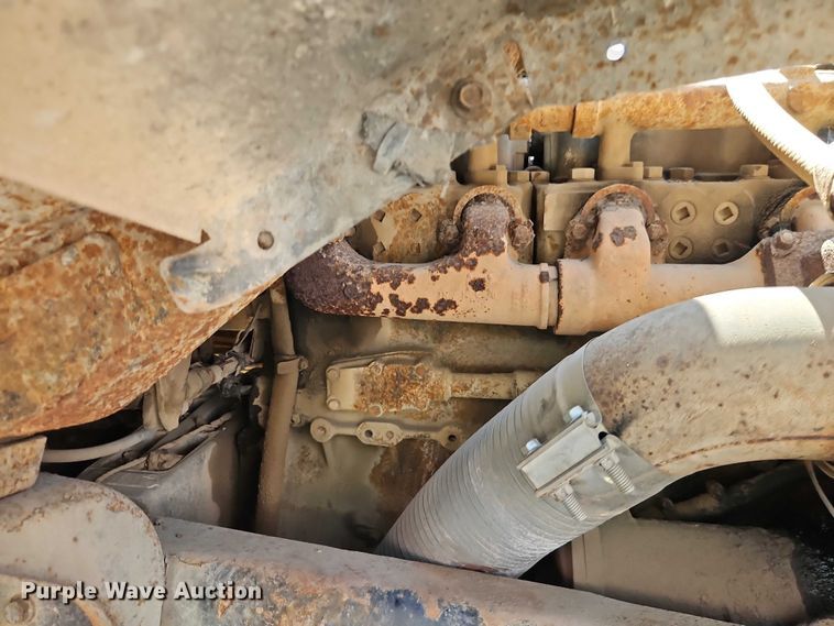 image for item EO7357 1974 Ford L9000 dump truck