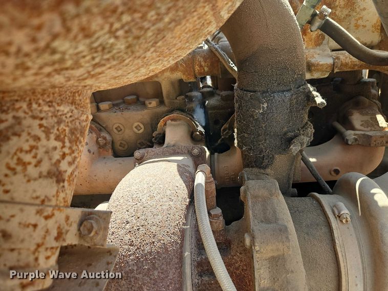 image for item EO7357 1974 Ford L9000 dump truck