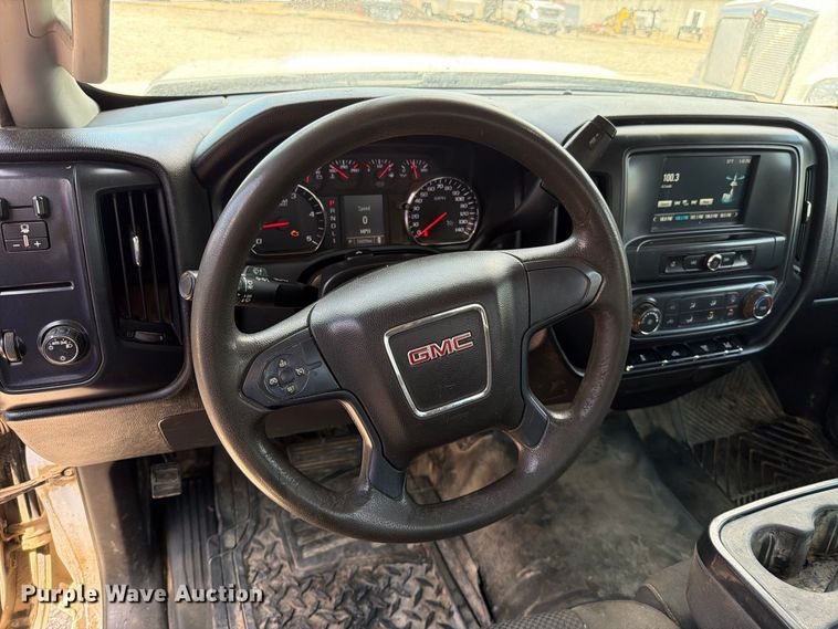 image for item EO8727 2017 GMC Sierra 3500HD flatbed pickup truck