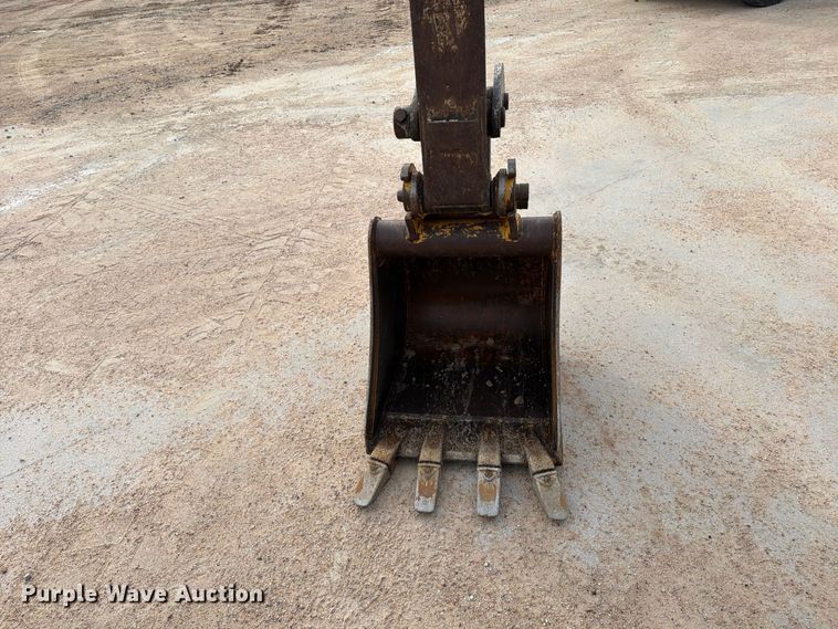 image for item EP7531 2017 John Deere 26G Mini excavator