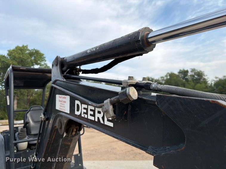 image for item EP7531 2017 John Deere 26G Mini excavator