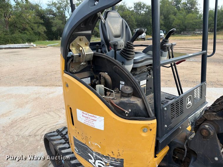 image for item EP7531 2017 John Deere 26G Mini excavator