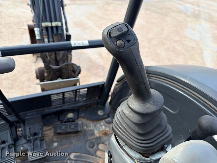 image for item EP7531 2017 John Deere 26G Mini excavator