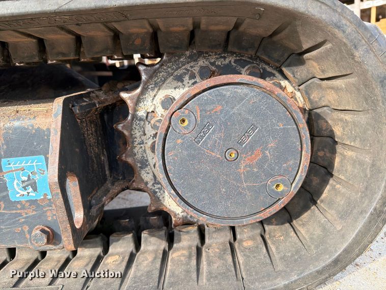 image for item EP7531 2017 John Deere 26G Mini excavator