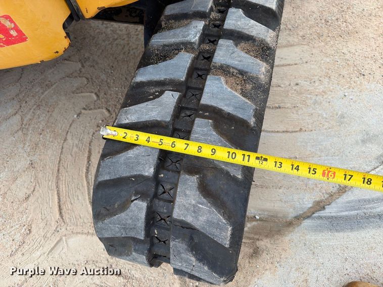 image for item EP7531 2017 John Deere 26G Mini excavator